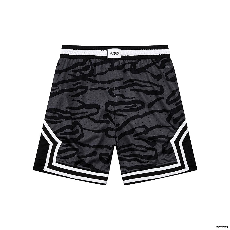 AJ sporty black and grey shorts