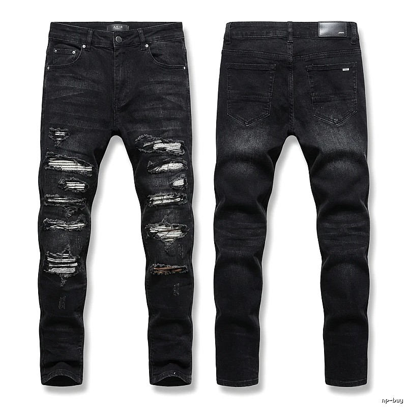 AMI Trendy Ripped Jeans with a Cool Style