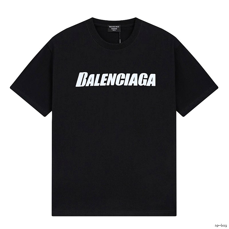 Balenciaga minimalist style black T-shirt