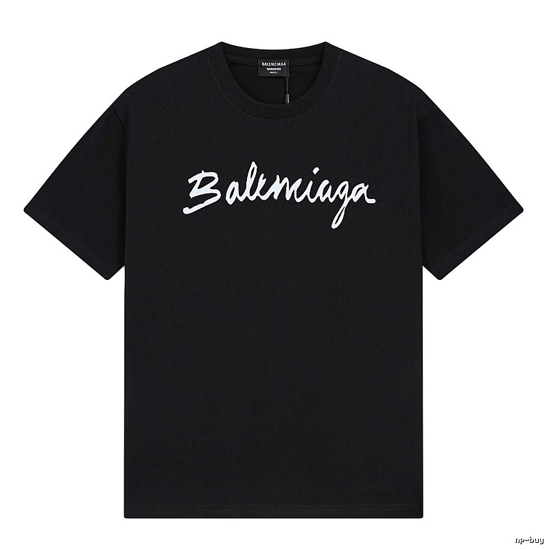 Balenciaga minimalist style black T-shirt