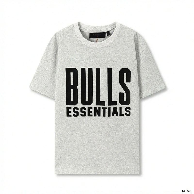ESSENTIALS Bulls Style Grey T-shirt