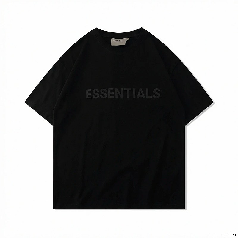 ESSENTIALS minimalist style black short-sleeve