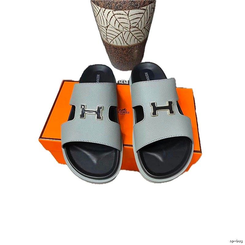 Hermès H-Buckle Light Luxury Style Light Gray Slide Sandals