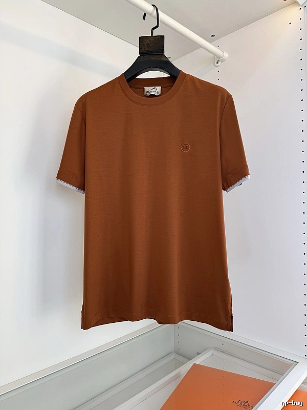 Hermès minimalist style brown T-shirt