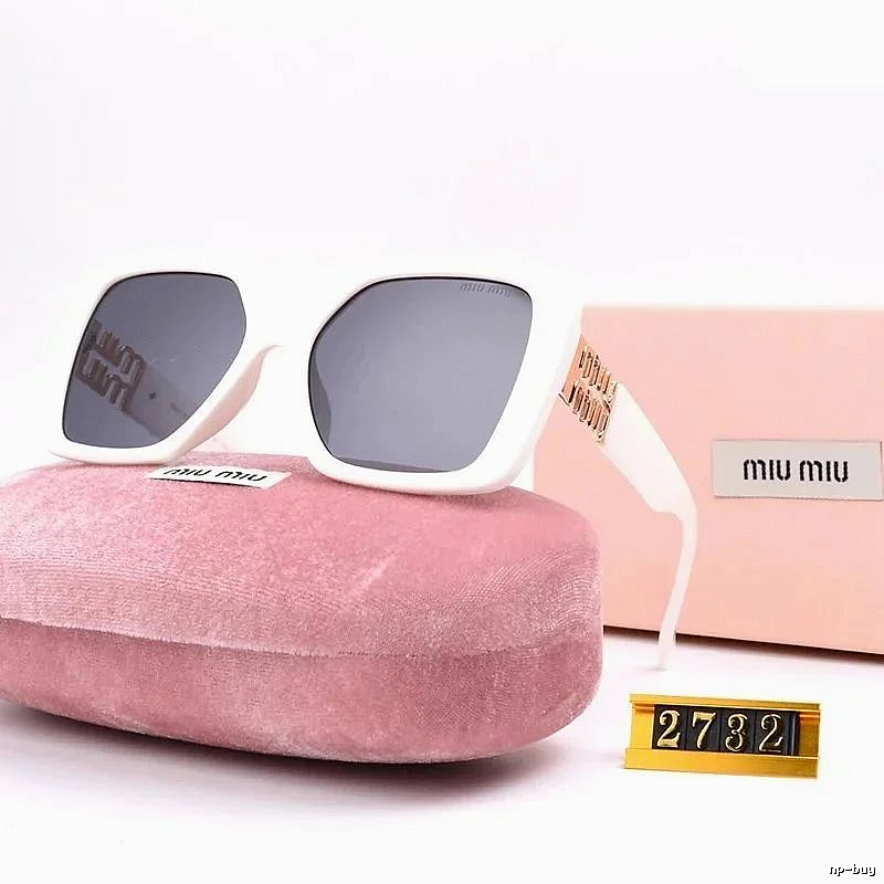 Miu Miu Daily Oversized sunglasses Black Oval Sunglasses with Visual Detail