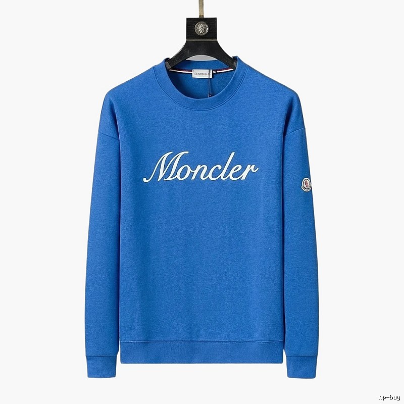 Moncler's simple and fashionable blue sweatshirt