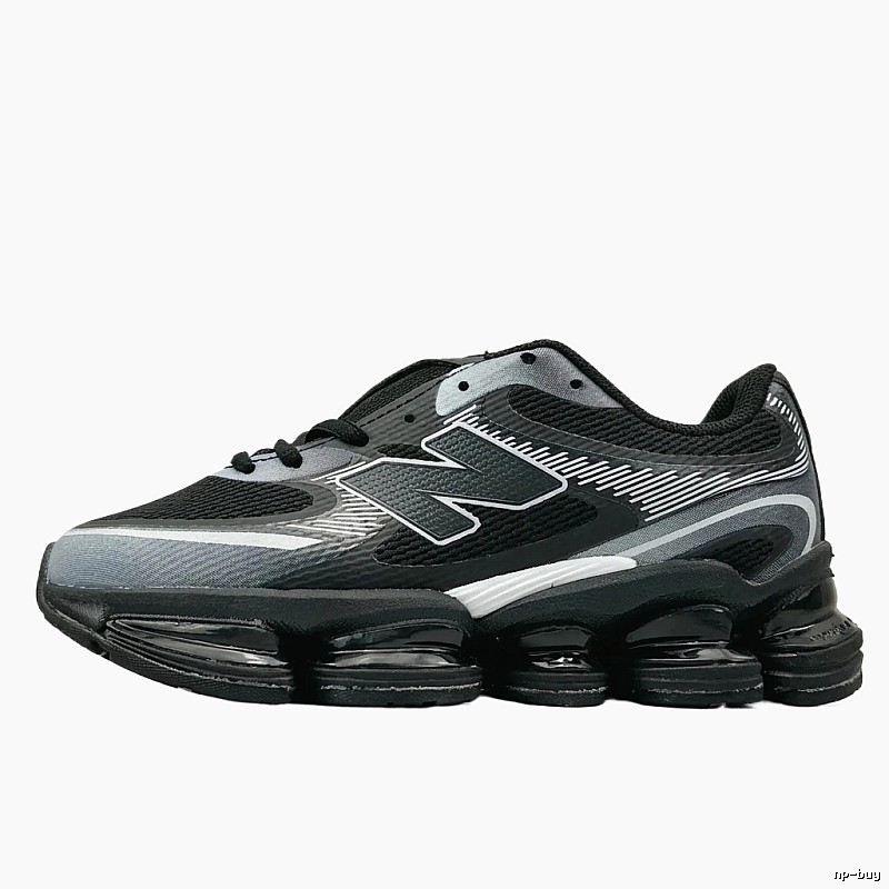 New Balance retro-style black and grey running shoes
