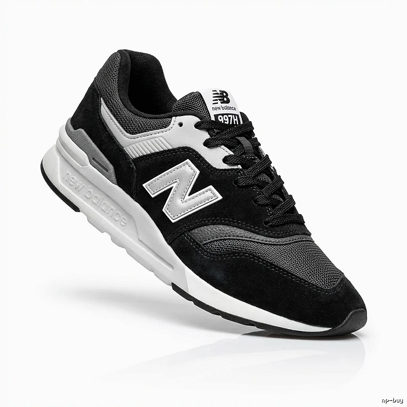 New Balance retro-style grey and black sports shoes