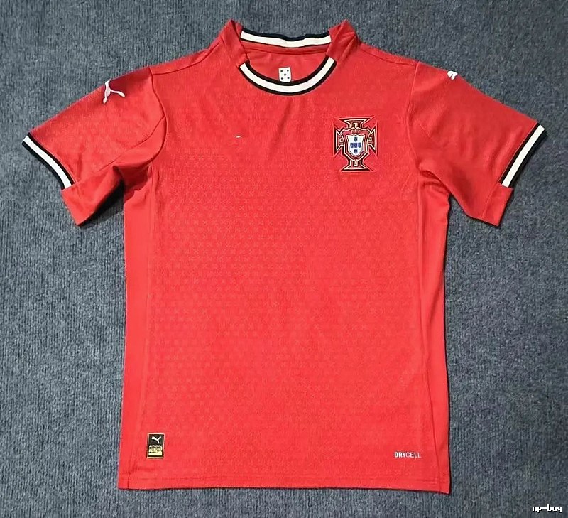 Real Madrid Casual Home soccer jersey White Football Gold for Streetwear Looks