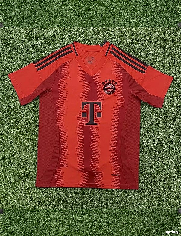 Real Madrid Resort Home soccer jersey White Real Madrid for Travel Looks