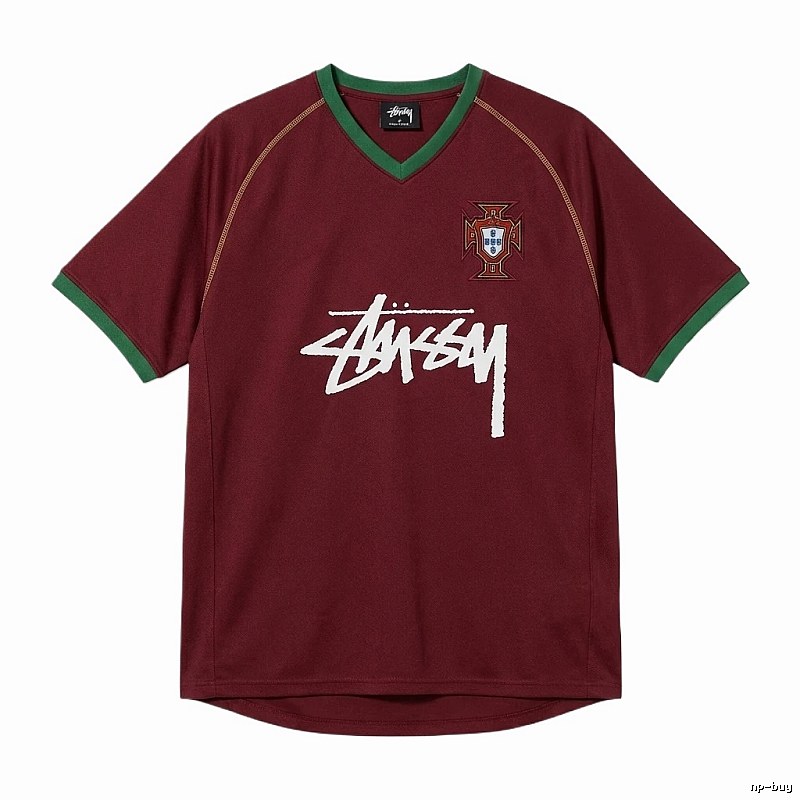 Stussy retro-style burgundy T-shirt