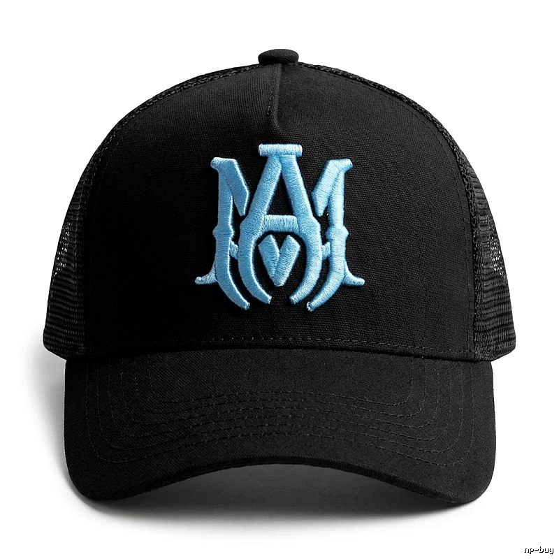 The classic black baseball cap of AMIRI.