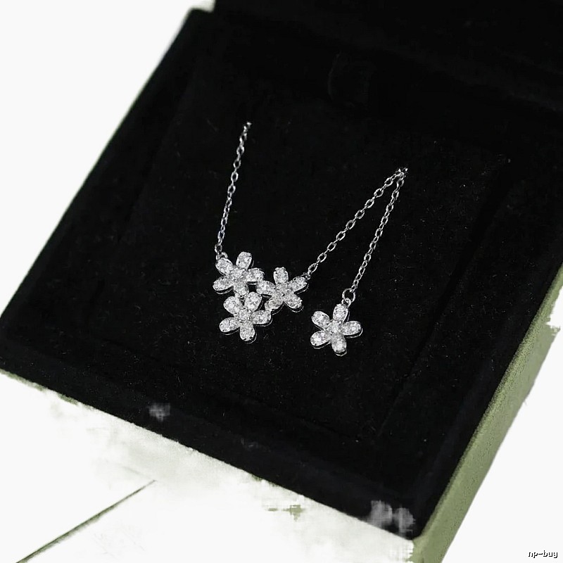 Van Cleef & Arpels Flower Wind Silver Necklace